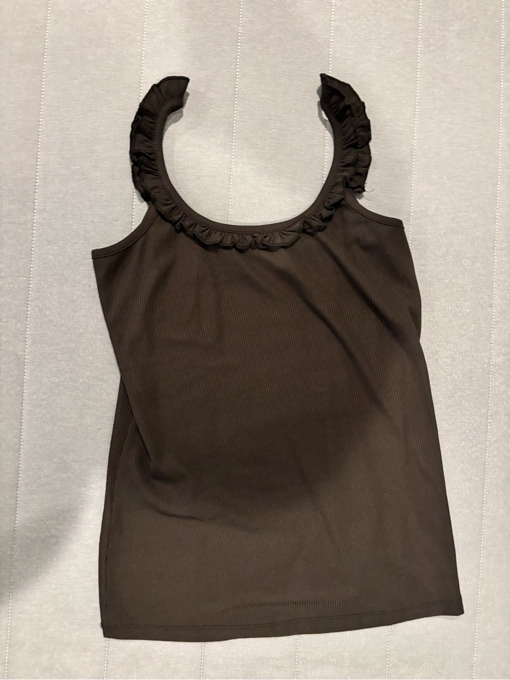 Women's Black Ruffle-Trim Tank Top - Picture 2 of 5